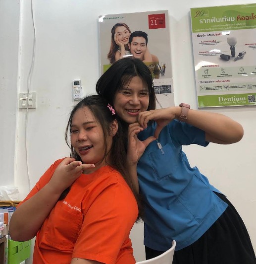 T Smile Dental Team